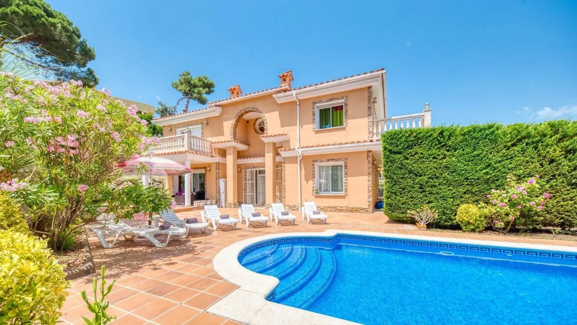 Costacabana - Villa Primavera Lloret de Mar Espanha